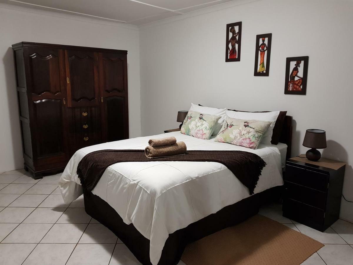 African Dwarf Kingfisher Guesthouse Eshowe Exterior photo